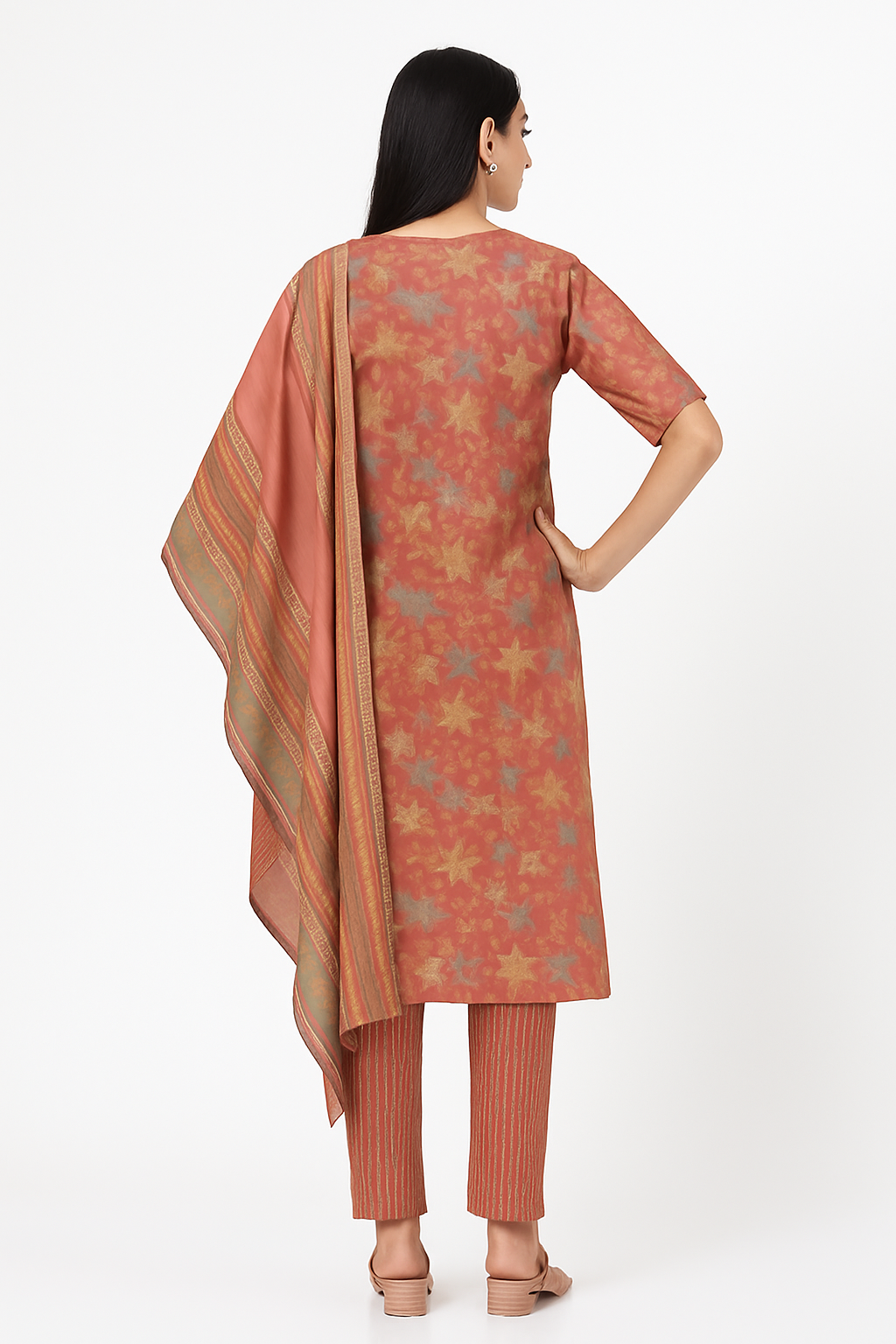 Women's Elegant Black Floral Printed Kurta Set (SKD) with Dupatta | Ethnic Party & Festive Wear